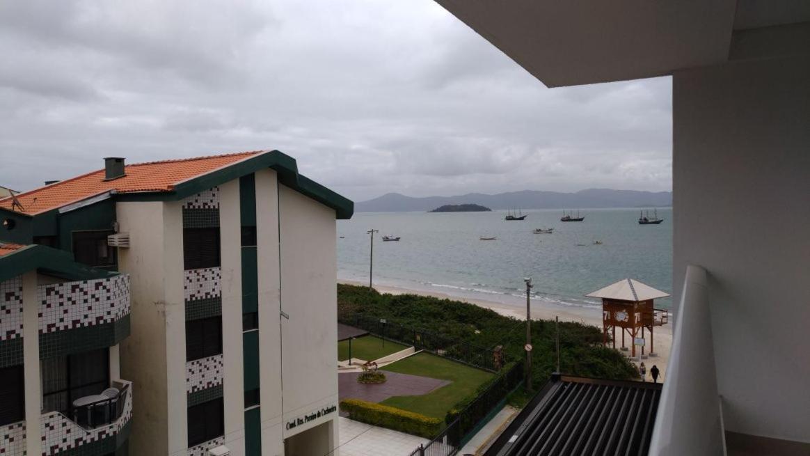Maravilhoso Apartamento Beira-Mar Praia Da Cachoeira Florianópolis Extérieur photo